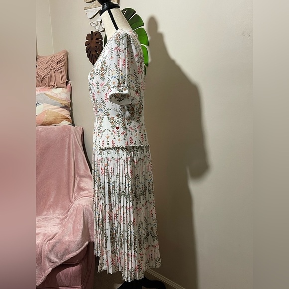 Dear Drew Drew Barrymore Elizabeth Street Short Sleeve Pleated Dress Sz. 6 BNWT - Picture 11 of 15